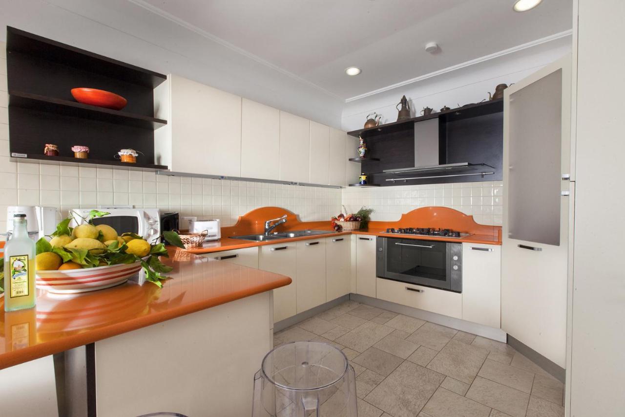 Amore Rentals - Residence Bosco Sant'Agata sui due Golfi Bagian luar foto