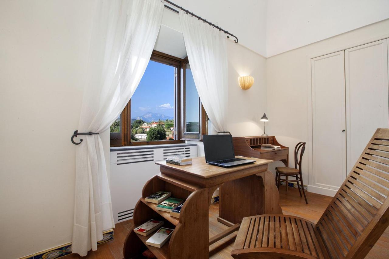 Amore Rentals - Residence Bosco Sant'Agata sui due Golfi Bagian luar foto