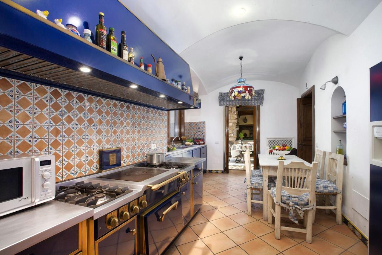 Amore Rentals - Residence Bosco Sant'Agata sui due Golfi Bagian luar foto