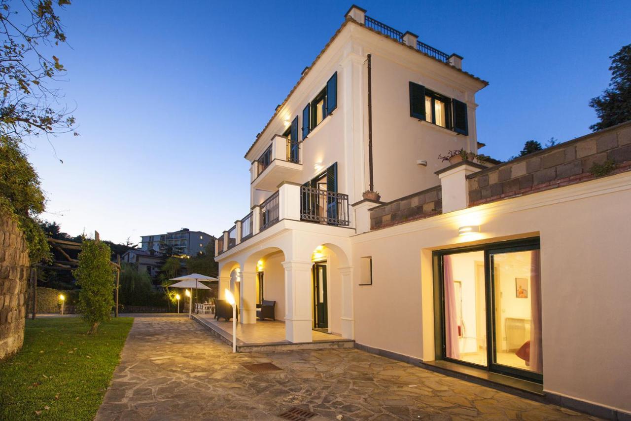 Amore Rentals - Residence Bosco Sant'Agata sui due Golfi Bagian luar foto
